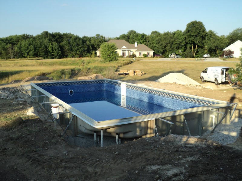 Vinyl Liner Pool - In-Ground - Spring's Pools and Spas