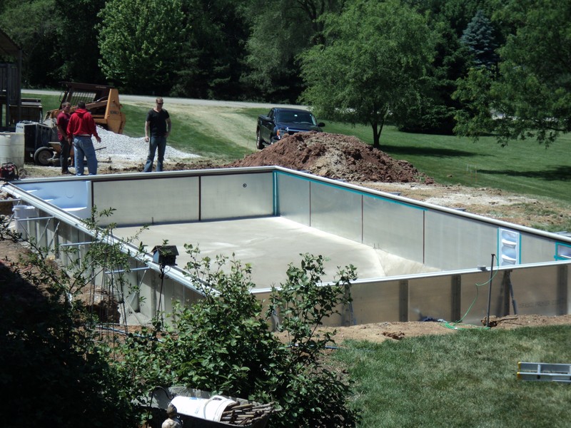 Vinyl Liner Pool - In-Ground - Spring's Pools and Spas