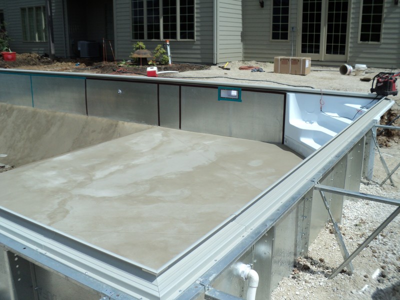 Vinyl Liner Pool - In-Ground - Spring's Pools and Spas