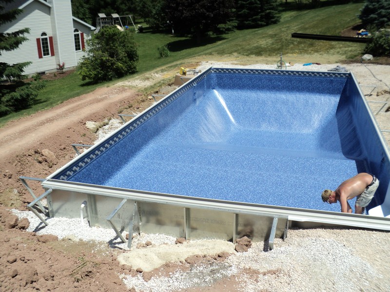 Vinyl Liner Pool - In-Ground - Spring's Pools and Spas